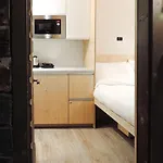 Stilla Mini Room